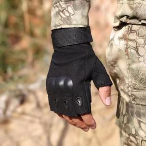 Gants en gros pour les forces spéciales, entraînement et lutte contre les troubles publics, gants tactiques en polyester, gants de protection extensibles en provenance du Pakistan - Product Image 5