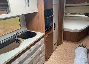 Nouveaux modèles de caravanes tout-terrain élégantes et de camping-cars modernes et tendance, caravanes et camping-cars haut de gamme meublés à vendre - Product Image 6