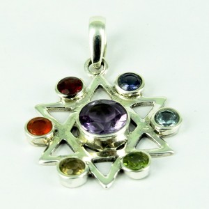 Paradise Bloom Shri Ashapura Jewels, Colgantes de Compromiso Cristianos de Plata de Ley 925 con Múltiples Piedras, Joyería de Plata 925 - Product Image 2