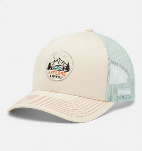 Gorra Trucker Beige Marca Columbia con Parche de "Explore More", Perfecta para Uso Casual y al Aire Libre - Product Image 2