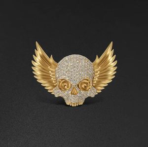 Colgante de Cabeza de Muerto Personalizado, Colgante de Plata Chapado en Oro Amarillo de 14K con Moissanita Redonda Auténtica, Estilo Hip-hop - Product Image 3