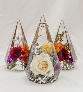 Porte-bague en résine de la meilleure qualité Porte-bague rond en résine de mariage Chaque taille disponible avec forme et couleur de taille personnalisée - Product Image 5