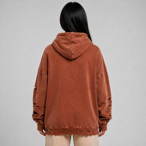 Sudadera con capucha para mujer con efecto desgastado, degradado artístico y acabado con estilo vintage, diseñada para colecciones de streetwear de moda y moda diaria. - Product Image 5