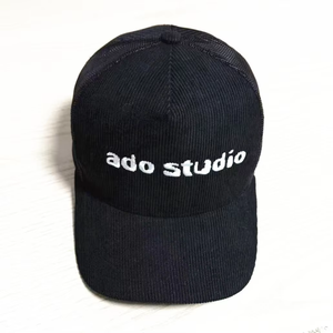 Gorra Trucker de Pana de 5 Paneles Personalizada al por Mayor de Alta Calidad, Gorra de Béisbol de Malla para Hombre con Logotipo Bordado Personalizado, Gorra Trucker para Exteriores - Product Image 1