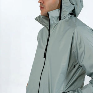 Ventes en gros de vestes coupe-vent de qualité supérieure à prix avantageux, coupe classique, pour hommes, en toile, devant surélevé, impression personnalisée, imperméables, pour la pluie - Product Image 4