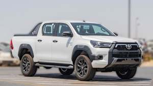 2025 pour Hilux Adventure 4.0L à essence, conduite à gauche, 200-250 ch, 400-500 Nm (Blanc) - Product Image 5