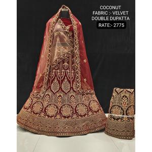 Venta caliente terciopelo Lehenga Choli blusa Dupatta conjunto para fiesta desgaste boda Lahnga Choli de proveedor indio a granel - Product Image 2