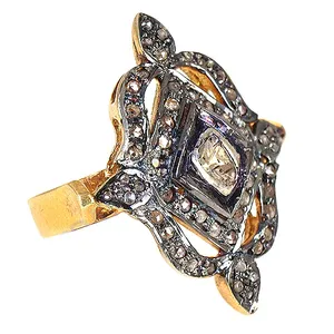 Anillo de Diamantes con Baño de Platino y Diamantes Pavé - Joyería de Lujo Elegante - Product Image 1