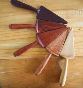 Producto más vendido, juego de servidor de pastel para fiestas de boda, mesa, último diseño, servidor de pastel de madera y juego de cuchillos para uso doméstico en Hotel - Product Image 4