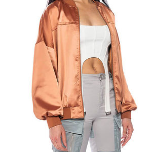 Blouson d'aviateur en satin pour femmes à fermeture éclair de couleur unie Veste en satin de bonne qualité pour femmes - Product Image 5