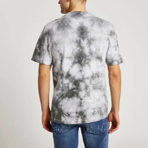 เสื้อยืดคอกลมผ้าแคนวาสทรงปกติแขนสั้นสำหรับผู้ชายสั่งทำขายส่งคุณภาพสูง - Product Image 2