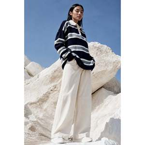 เสื้อโปโลคอปกถักไหมพรมลายเส้น - สีเทา - สีเทา - Product Image 5