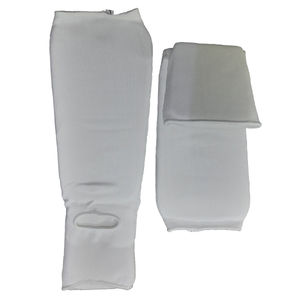 Protège-tibia en coton doux tissé de haute qualité pour enfants Équipement de protection de football multicolore au meilleur prix au Pakistan Service OEM - Product Image 3