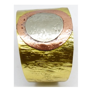 Bracelets populaires de Noël 2027 en promotion – Manchette ajustable martelée pour femmes, design bracelet patine dorée - Product Image 3