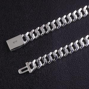 Cadena Cubana de Oro Blanco de 10K de 12mm, Estilo Hip Hop, de Lujo Premium, con Diamantes Cultivados en Laboratorio, Unisex, Certificada por Terceros, Joyería Fina - Product Image 3