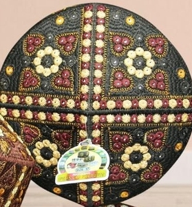 Vente en gros de chapeaux afghans Kufi Casquettes islamiques en polyester brodées traditionnelles populaires au Tadjikistan Ouzbékistan Commandes en gros disponibles - Product Image 5