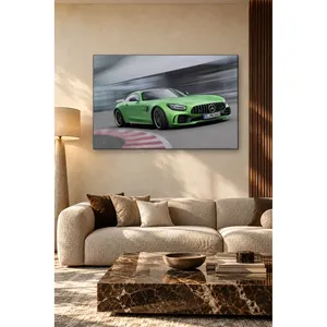 Impression sur toile de la Mercedes-AMG GT R verte de Fida accélérant en sortant d'un virage - Product Image 5