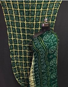 Sari Ghatchola de Seda Gajji Premium, Auténtico Trabajo Bandhani, Diseño Tradicional a un Precio Accesible por Exportador - Product Image 1