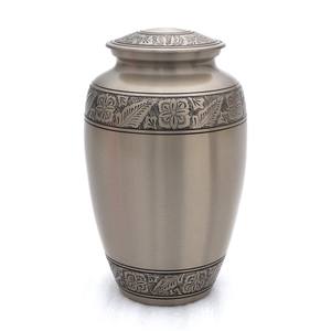 Urna de cremación de latón de diseño antiguo hecha a mano, flor de Metal impresa en offset personalizada tallada en India para cenizas humanas - Product Image 5