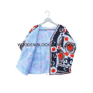 เสื้อแจ็คเก็ตแบบ unisex ผ้าฝ้าย 100% ปักลายดอกไม้ด้วยเครื่องจักร ติดกระดุมแบบ Suzani ระบายอากาศได้ดี เป็นมิตรกับสิ่งแวดล้อม เหมาะสำหรับฤดูหนาว สามารถถอดแยกชิ้นได้ - Product Image 4
