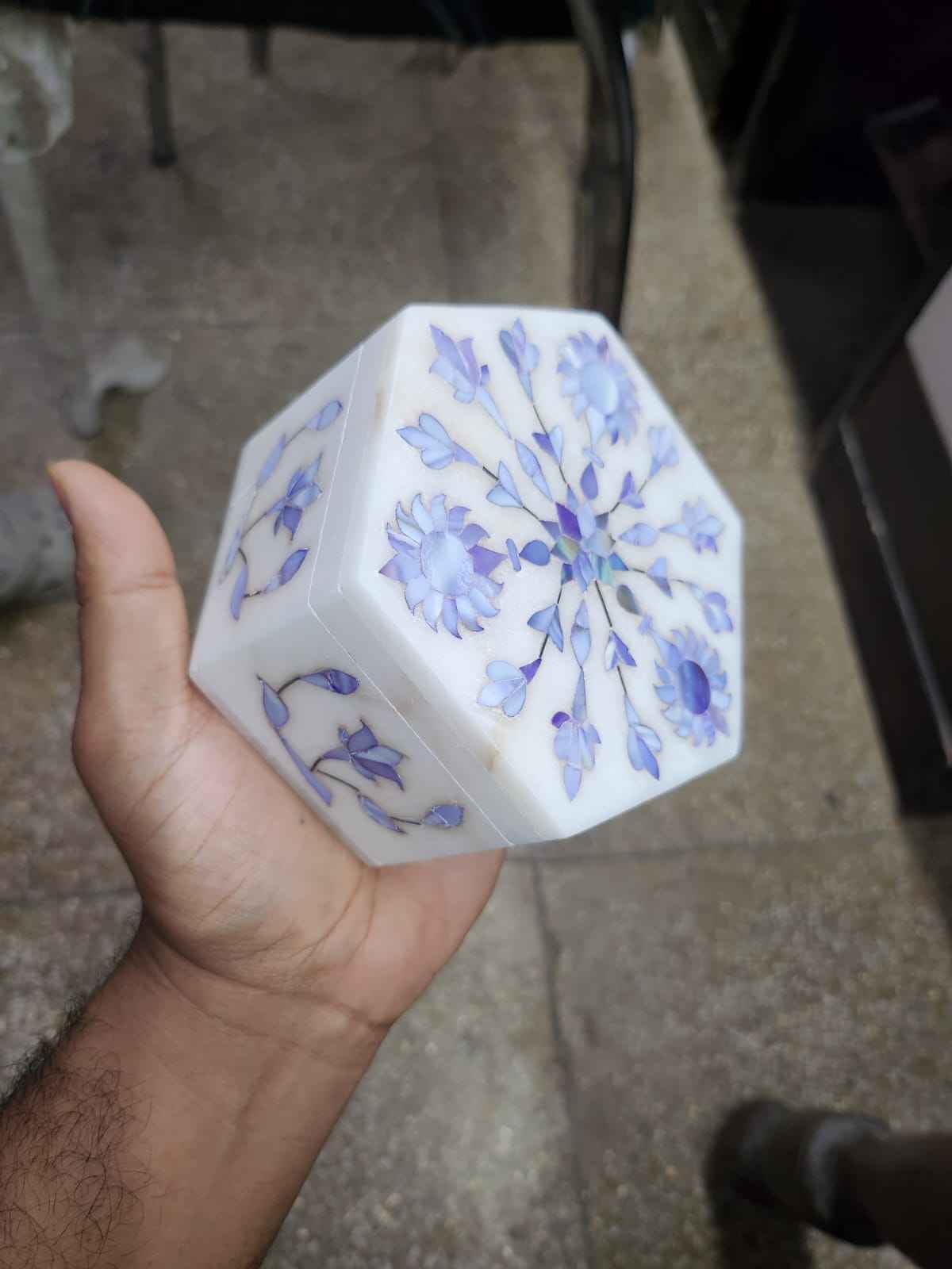 Como se muestra en la imagen