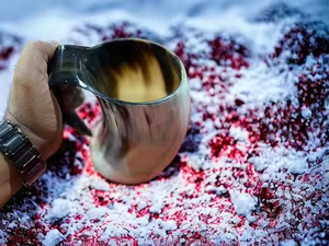 Mug à café à isolation sous vide avec couvercle étanche, Mug Horn pour hommes et femmes, artisanat indien authentique - Product Image 3