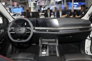 รถยนต์มือสอง CHANGCHENGs PAO ไฮบริดไฟฟ้า รุ่น Elite รถใช้แล้ว พวงมาลัยซ้าย/ขวา ภายในหุ้มหนังสีเข้ม - Product Image 2