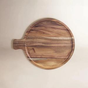 Tabla de cortar de madera Europa, tabla de servir de madera natural, utensilios de cocina sostenibles Europa, tabla de picar de madera hecha a mano - Product Image 2