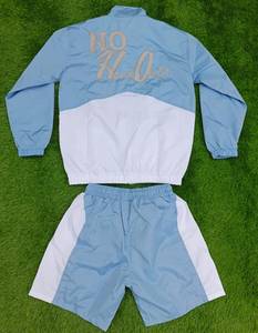 Conjunto de chándal cortavientos de 2 piezas con gráfico impreso personalizado, pantalones de chándal acampanados holgados y Sudadera con capucha - Product Image 5