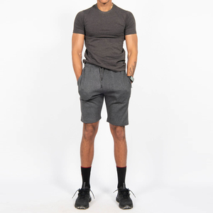 Ensembles personnalisés respirants pour hommes : shorts et t-shirts de couleur unie, mode décontractée, haute qualité, couleurs personnalisables, vente en gros - Product Image 3