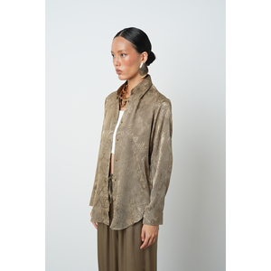 Camicia da Donna con Motivo Khaki e Design con Bottoni Dorati, Collezione - Product Image 4