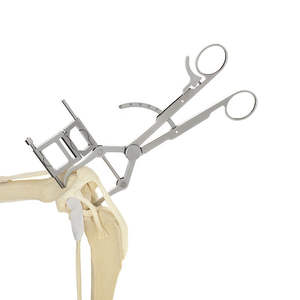 Outils chirurgicaux vétérinaires professionnels Astrin avec boîte manuelle en acier inoxydable pour animaux exotiques certifiés MOL - Product Image 5