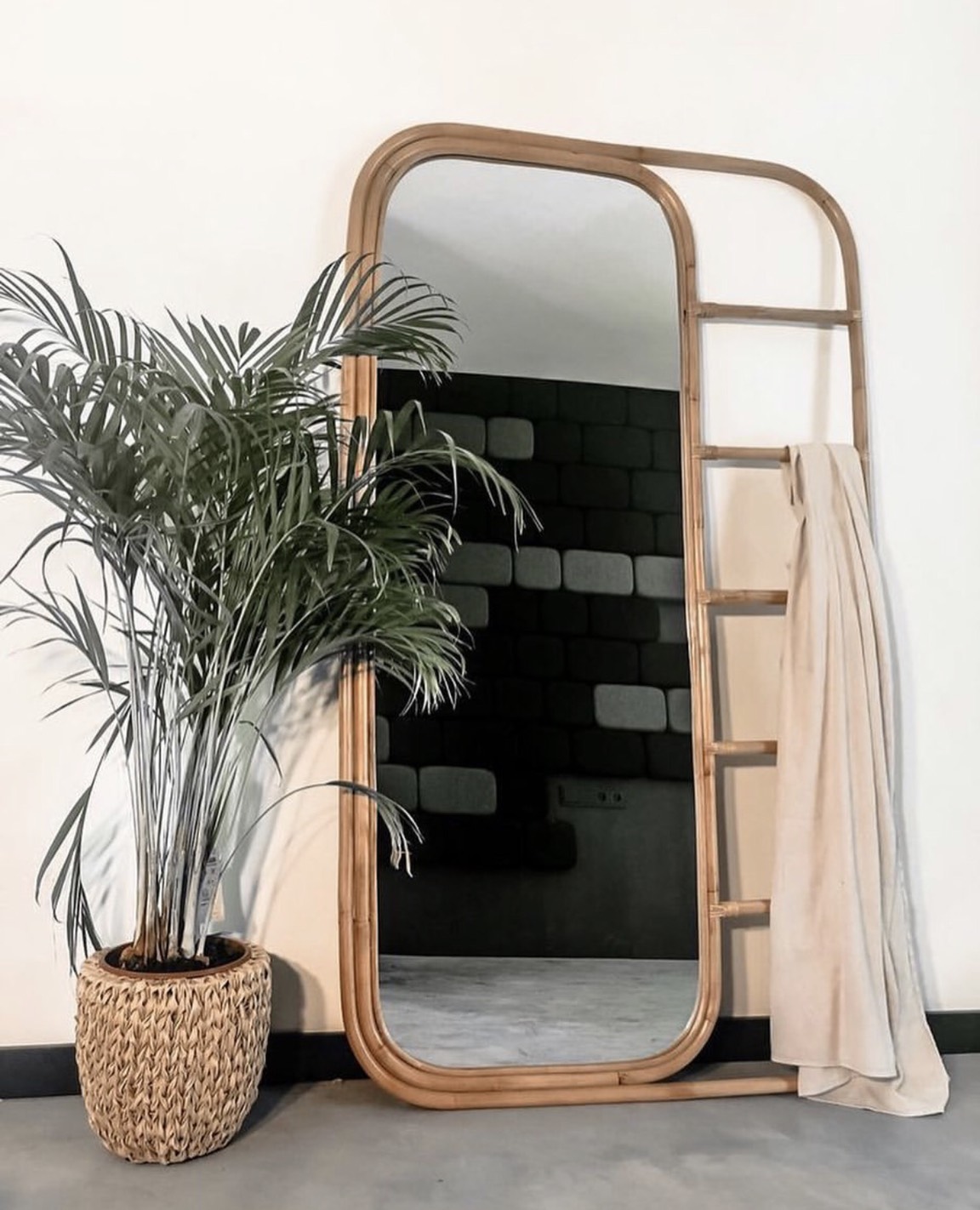 Wholesale Vintage Rattan Ladder Full Length Dressing Mirror - Scandinavian  Style Antique Floor Mirror Made in Vietnam