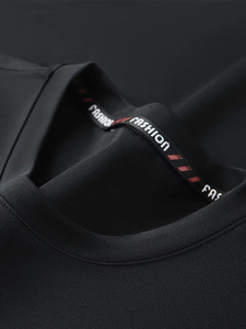 Nouveau design de survêtements de sport pour hommes en gros Survêtements à la mode 100% coton respirant coupe ajustée motif solide pour l'hiver - Product Image 4