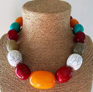 Collier en corne de buffle naturelle Produit indien fait à la main Perles en résine indienne - Product Image 6