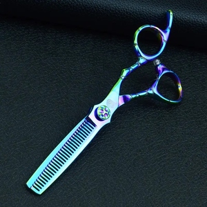 Ciseaux de coiffeur de qualité supérieure-Ciseaux de coupe de cheveux de précision, conception ergonomique, lames tranchantes en acier inoxydable - Product Image 5