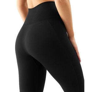 Leggings Deportivos de Yoga para Mujer, Diseño Personalizado, Estampados de Invierno, Alta Calidad, Hechos en Pakistán, Precio al por Mayor, OEM - Product Image 4