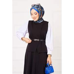 Cross Buttoned <b>Skirted</b> Double Hijab 2-Piece Casual Set Autumn Crepe Fabric Woven Pattern <b>Black</b>" - Product Image 3