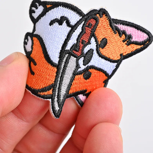 Personnalisez la chemise de votre enfant en vrac transfert de chaleur logo 3D patchs de broderie animal mignon fer à repasser tissu patchs machine à vêtements - Product Image 1