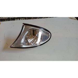 BMW Série 3 Berline 4 portes (E30) (82>94) INDICATEUR DE DIRECTION AVANT GAUCHE 444-1511L-UE7 - Product Image 3