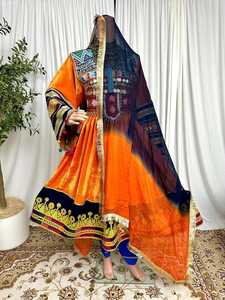 Robe afghane Kuchi faite à la main, ethnique, tribale, traditionnelle, brodée, pour femmes, robe afghane longue, taille unique, multicolores, service OEM - Product Image 2