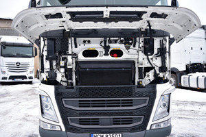 Tractocamión Volvo FH 500 4x2 XL Euro 6 Usado del 2020 Automático de Servicio Pesado - Product Image 2