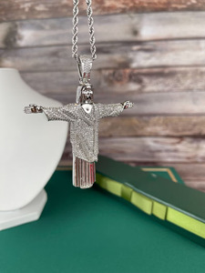 Pendentif visage de Jésus unisexe en argent sterling massif 925 ou en platine, avec diamant moissanite et zircone cubique, pour cadeaux ou fêtes - Product Image 3