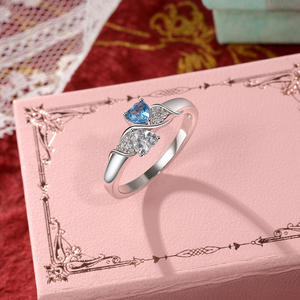 Anillo de Promesa Jeulia con Dos Corazones, Chapado en Oro Rosa, Personalizado - Product Image 5