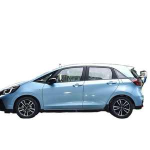 Berline d'occasion 2023, 1.5L, 131 ch, 5 portes, 5 places, importée du Japon, petite voiture économique, sans accident. - Product Image 1