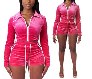 เสื้อวอร์มสองชิ้นสำหรับผู้หญิงชุดออกกำลังกายมีซิปเสื้อสเวตเตอร์กางเกงขาสั้นผ้ากำมะหยี่โลโก้ตามสั่ง2024 - Product Image 3