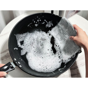 Paño de Cocina Multifuncional de Microfibra, Diseño Cuadrado Moderno, Antiarañazos, Doble Capa con Hilo Plateado para Uso en la Cocina - Product Image 3