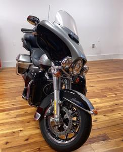 Nueva Motocicleta de Aventura - Product Image 2