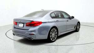 Voitures d'occasion BMW Série 5 530i 4 portes berline à vendre - Product Image 4