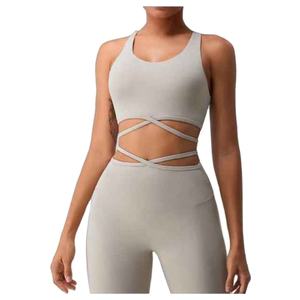 Ensemble de sport de yoga en spandex et polyester sans couture de qualité supérieure, nouvelle arrivée, vêtements de sport pour la salle de sport, course à pied, ensemble 2 pièces, ensemble de yoga résistant à l'eau - Product Image 1